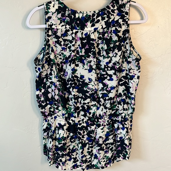 Like new, Banana Republic Sleeveless Top - Picture 4 of 6